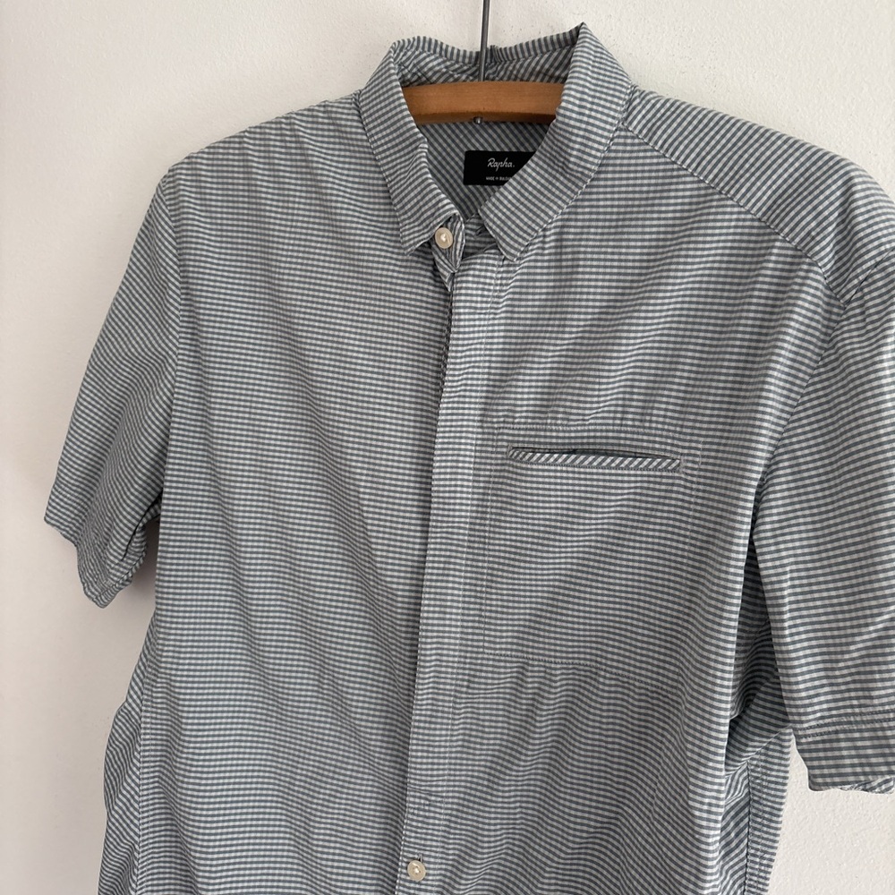 RAPHA Cycling short sleeve button Up medium biking shirt pink pocket